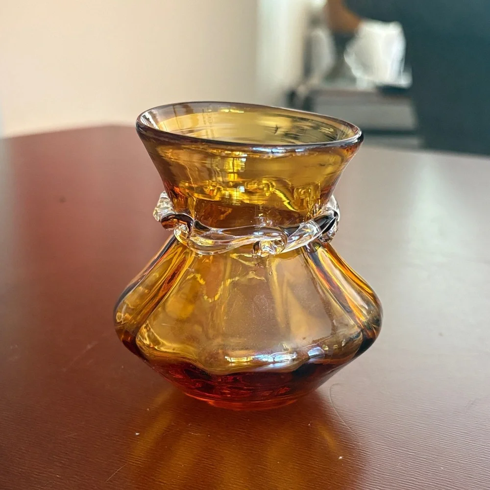 /Vintage Pilgrim Glass hand blown glass mini vase yellow/amber